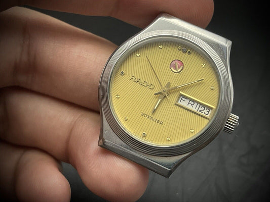 Vintage Rado Voyager Beautiful Automatic Gents Watch 31mm Swiss Made - Grab A Watch Co