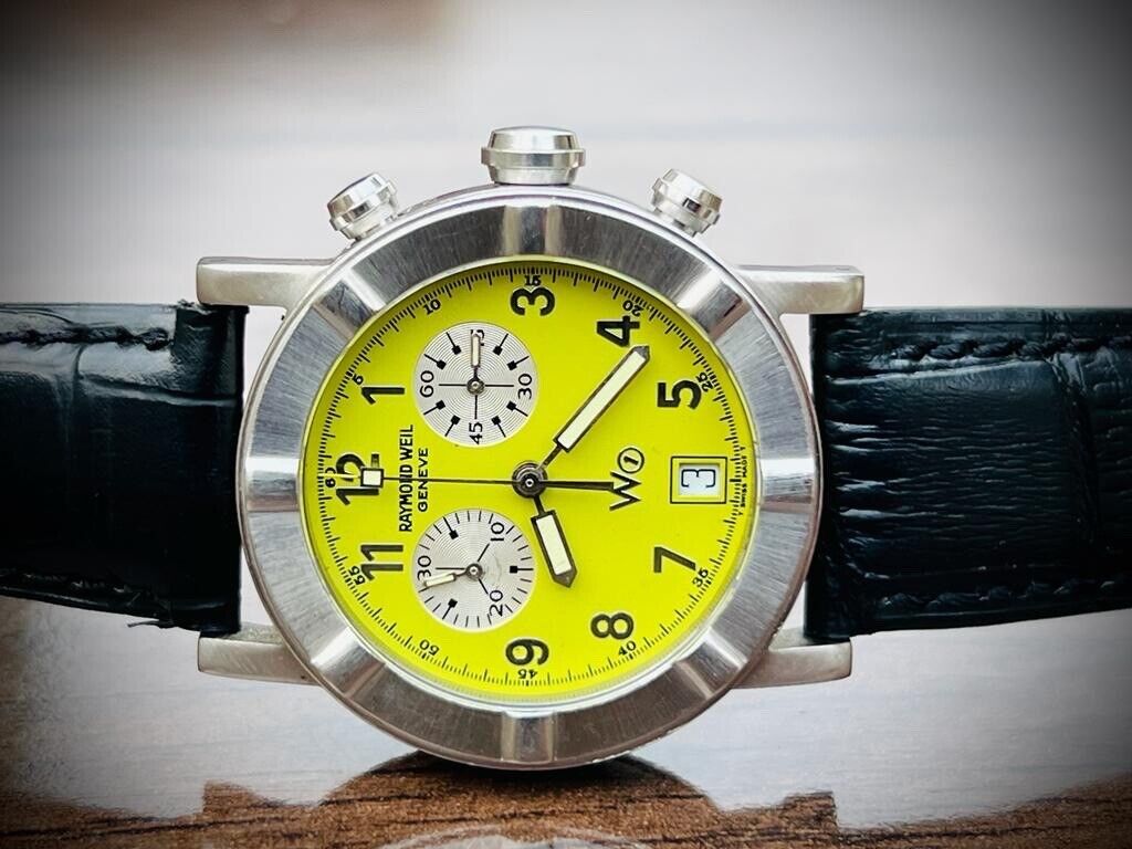 Vintage Raymond Weil W1 Green 6800 Geneve Chronograph Quartz Watch, Swiss 35mm - Grab A Watch Co