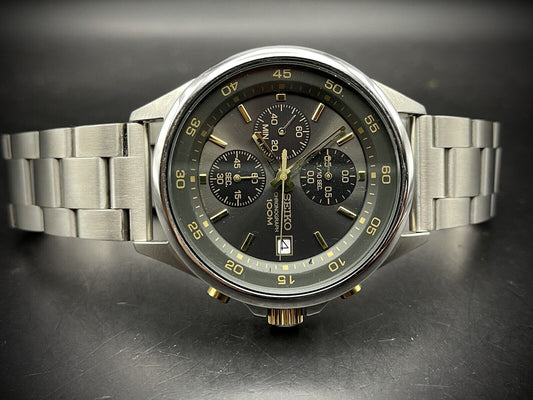 Vintage Seiko 100m Chronograph Quartz 42mm Mens Watch, Japan made - Grab A Watch Co