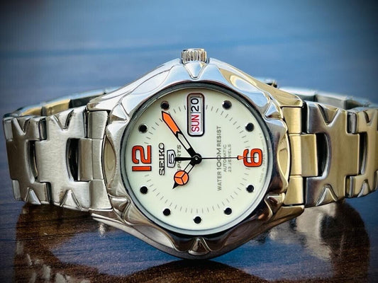 Vintage Seiko 5 Sports 100m 23 Jewels Radium Dial 7S36-00M0 Gents Watch 38mm - Grab A Watch Co