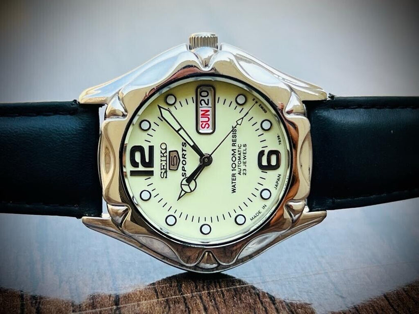 Vintage Seiko 5 Sports 100m Radium Dial 7S36-0240 Gents Watch, Japan m ...