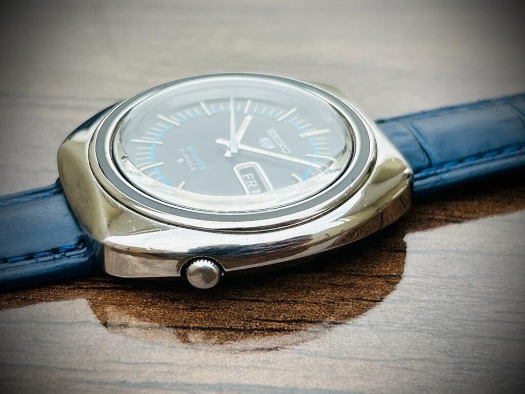 Vintage Seiko 5 Sports Blue dial 21 Jewels 40mm Made In Japan 6319-8070 - Grab A Watch Co