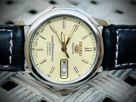 Vintage Seiko 5 Superior Water 5 Bar Automatic 23 Jewels Gents Watch, 7s36-0030 - Grab A Watch Co
