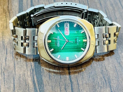 Vintage Seiko Actus SS Automatic Mens Watch 23 Jewels 37mm Green Dial 6106-7590 - Grab A Watch Co