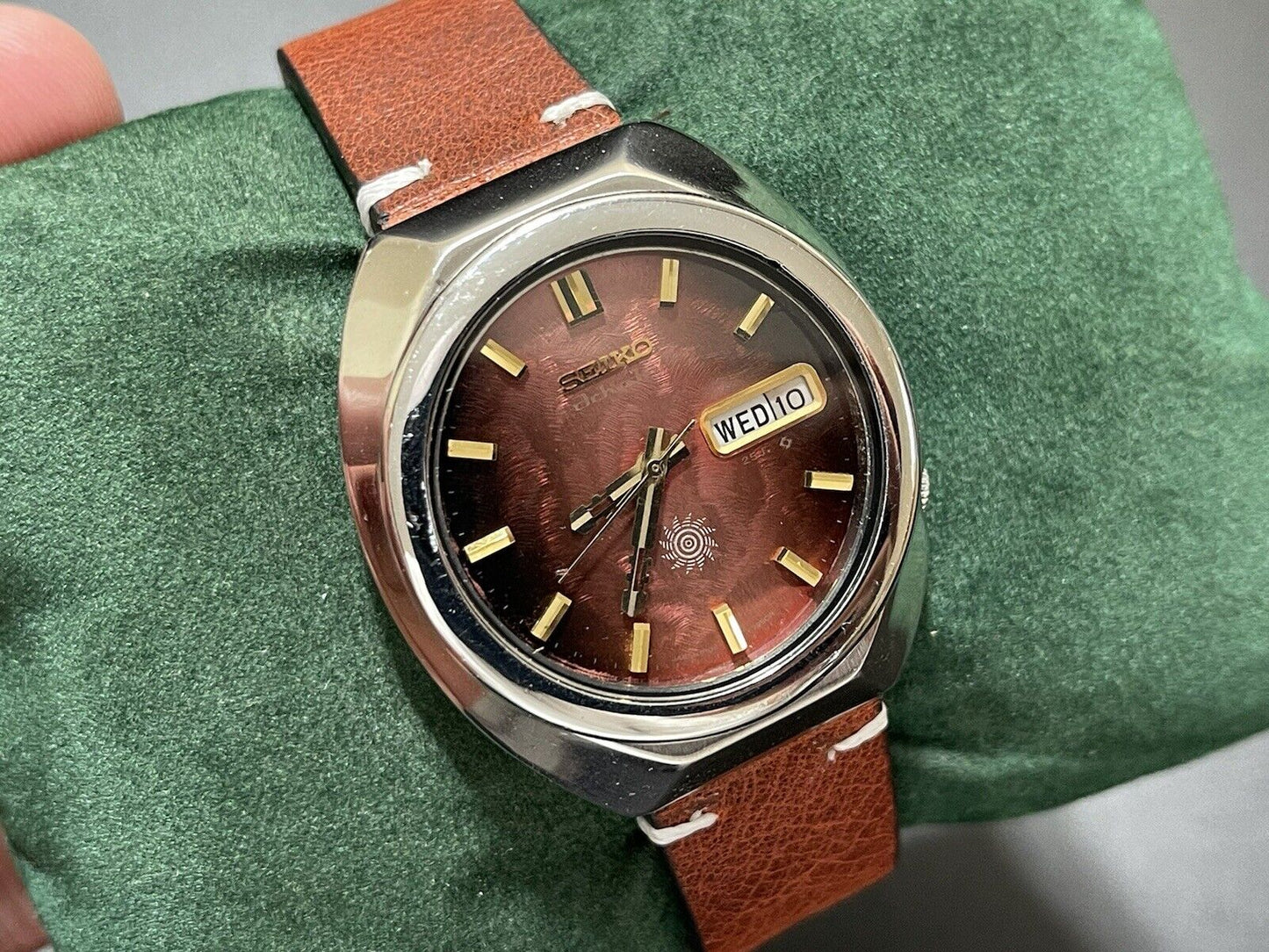 Vintage Seiko Advan 6106-7710 Rare Dial, 37mm Automatic Mens Watch, Japan Made - Grab A Watch Co