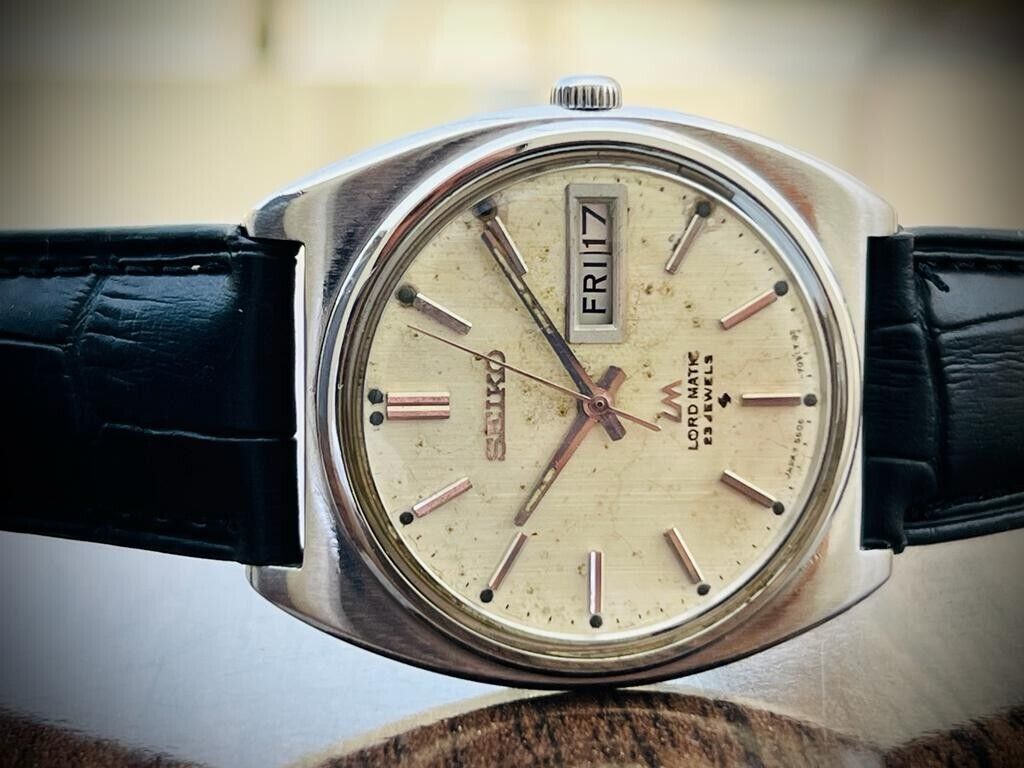 Vintage Seiko LM Lord Matic 23 Jewels Automatic 5606-7050 Mens Watch, 35mm - Grab A Watch Co