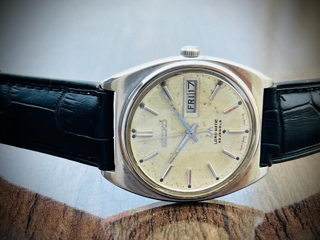 Vintage Seiko LM Lord Matic 23 Jewels Automatic 5606-7050 Mens Watch, 35mm - Grab A Watch Co