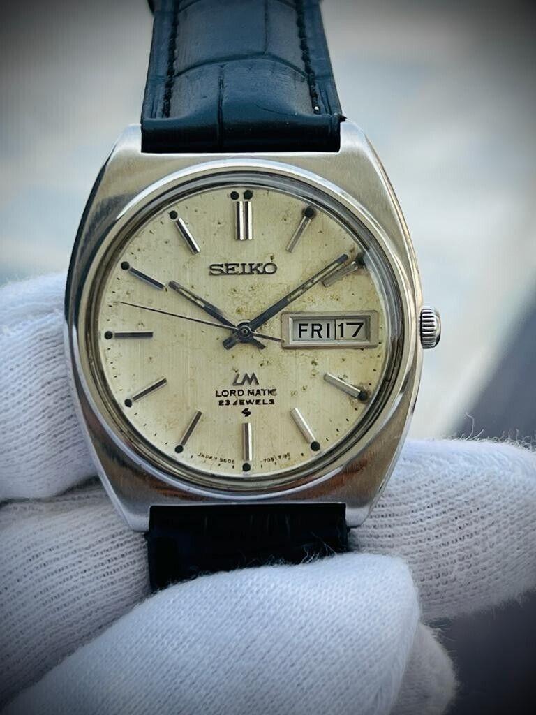 Vintage Seiko LM Lord Matic 23 Jewels Automatic 5606-7050 Mens Watch, 35mm - Grab A Watch Co