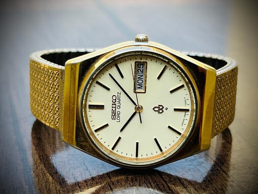 Vintage Seiko Lord Quartz Day Date 7853-7010 Mens Watch, Japan 34mm - Grab A Watch Co