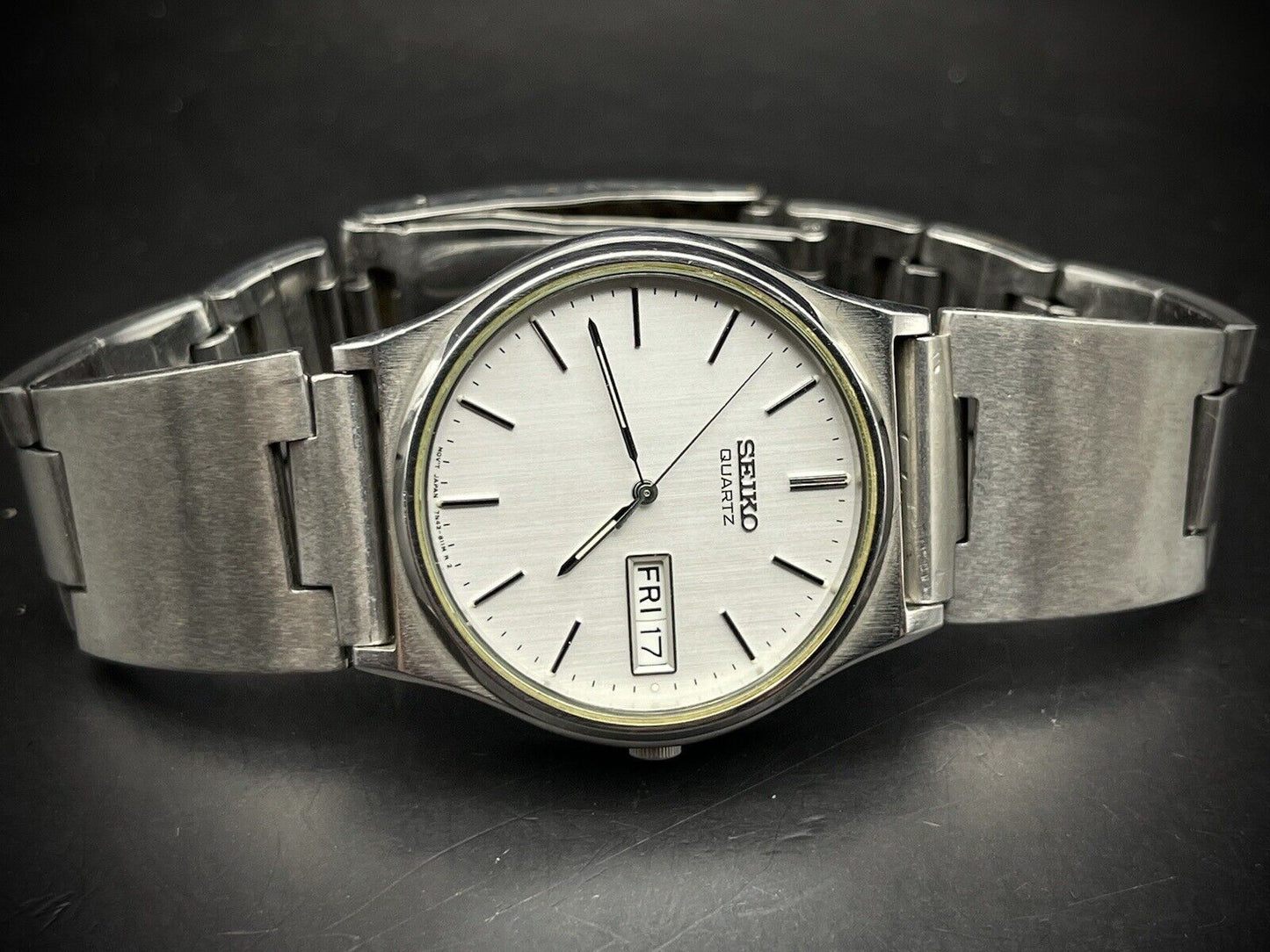 Vintage Seiko Slim 35mm Quartz Gents Watch, Japan made - Grab A Watch Co