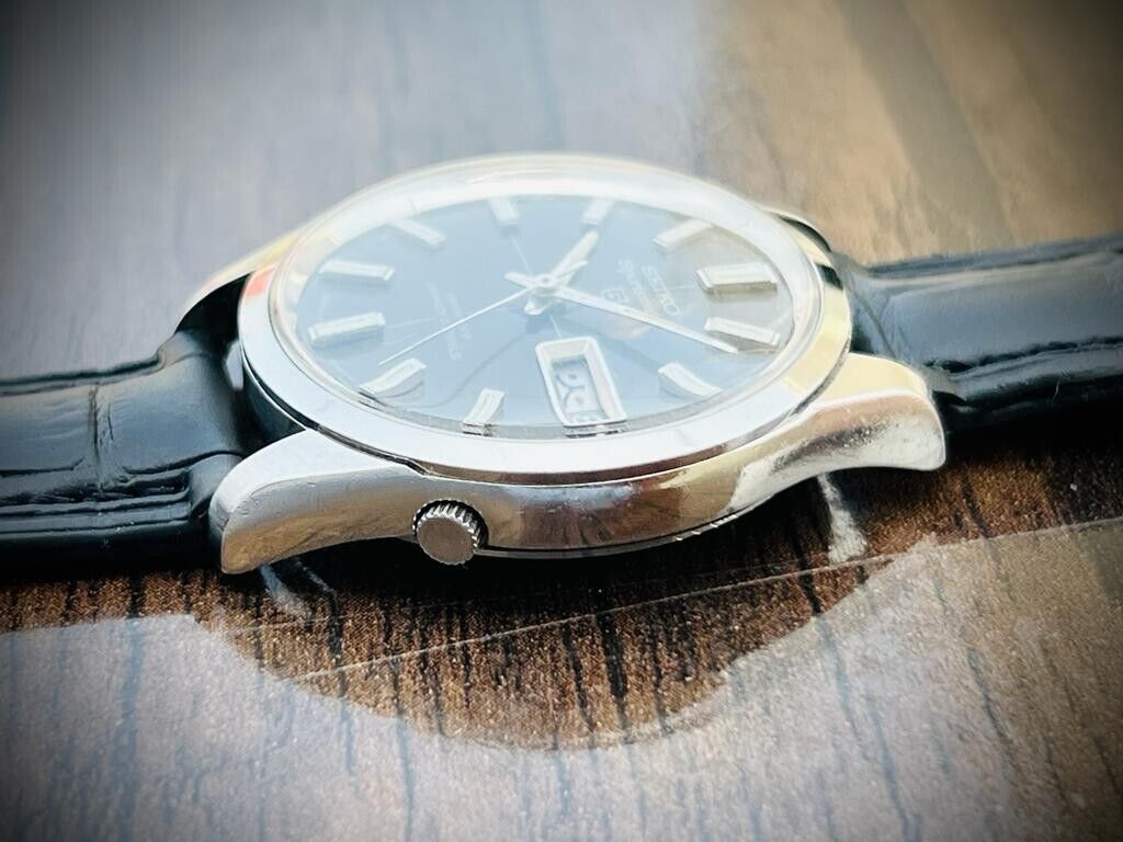 Vintage Seiko Sportsmatic 6619-8110 Automatic Gents Watch Japan 37mm - Grab A Watch Co