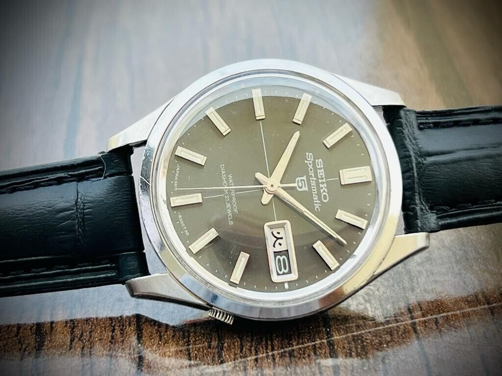 Vintage Seiko Sportsmatic 6619-8110 Automatic Gents Watch Japan 37mm - Grab A Watch Co
