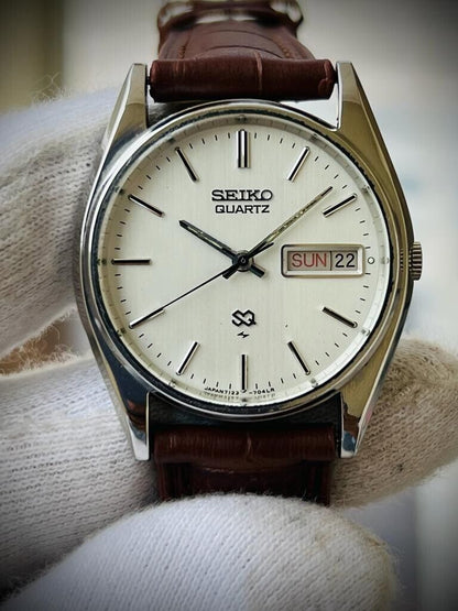 Vintage Seiko SQ Quartz Mens Watch, 7123-7039, Japan Perfect - Grab A Watch Co