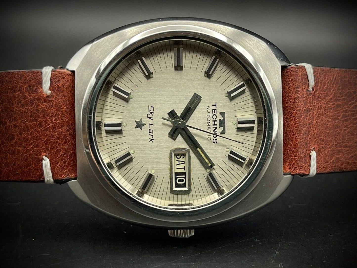 Vintage Technos Sky Lark 68554 , 37mm Automatic Gents Watch Swiss Made, Perfect - Grab A Watch Co